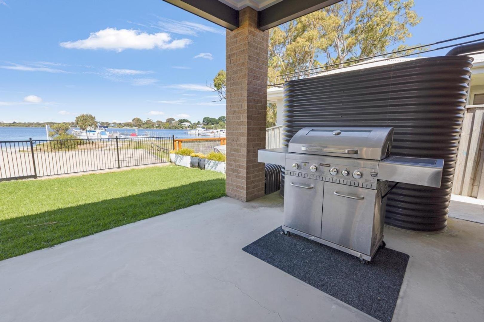 Holiday home Views Retreat